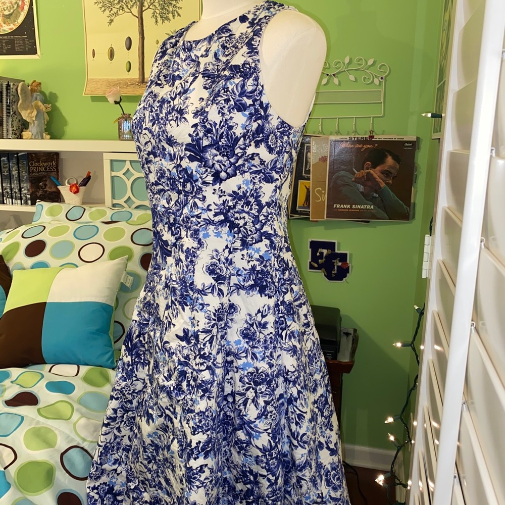 Liz Claiborne blue floral dress